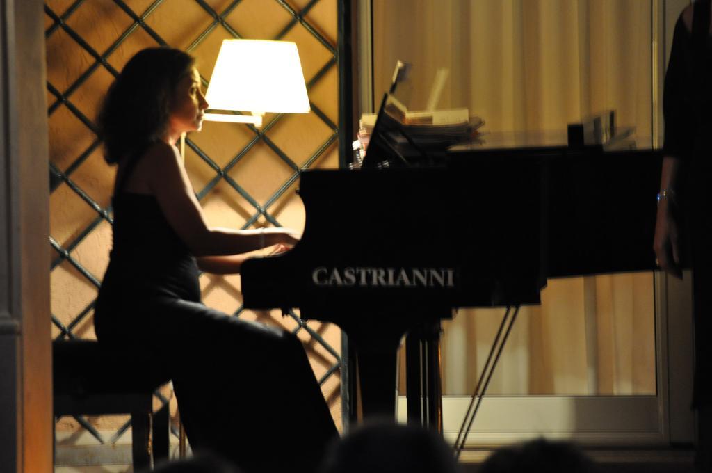 Casale Di Tormaggiore Villa And Country Suites Pomezia Eksteriør billede